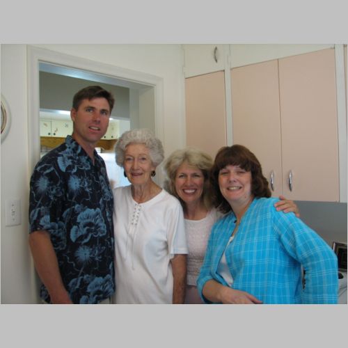 KAYS BIRTHDAY  2007 -JOHN LARSEN VISIT 079.jpg